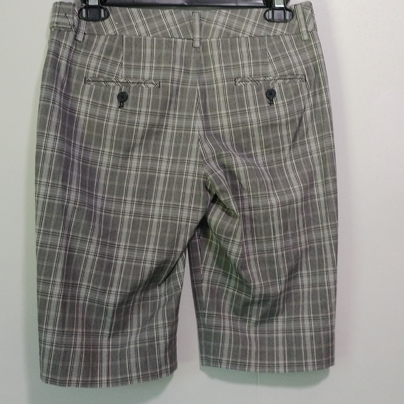 Express Design Studio shorts size 0 - Picture 4 of 10